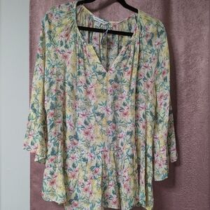 NWT Women's Counterparts Floral V-Neck Prairie Style Blouse Light Airy Spring